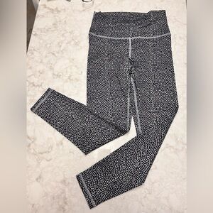 FLEO 25” inseam SUPER HIGH leggings, dot print heathered gray, medium NWOT